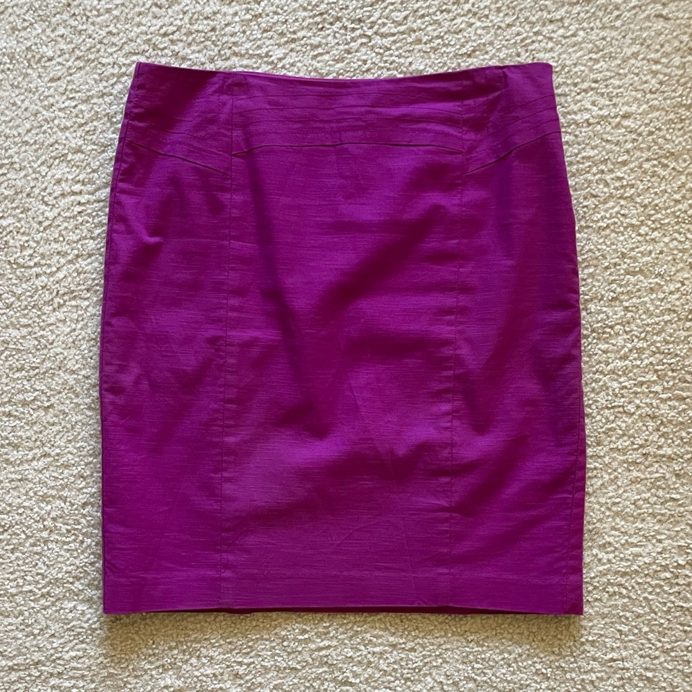 The Limited fuschia pencil skirt, 8